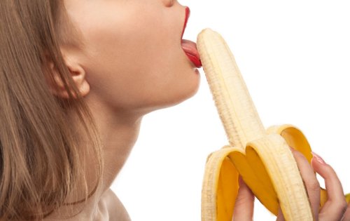 喉に淋菌が感染した女性